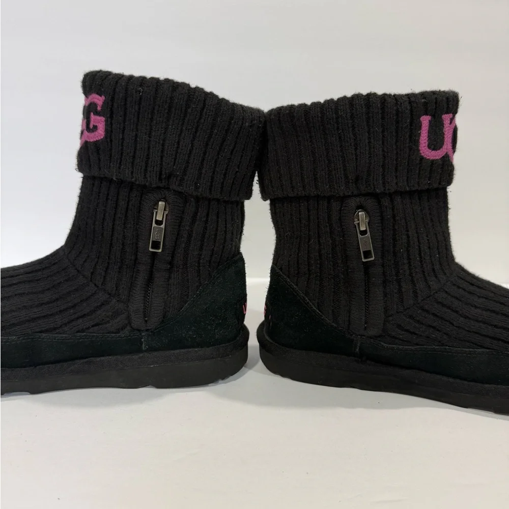 UGG CARDY KNIT BOOTS FOR BIG GIRL SIZE 4
